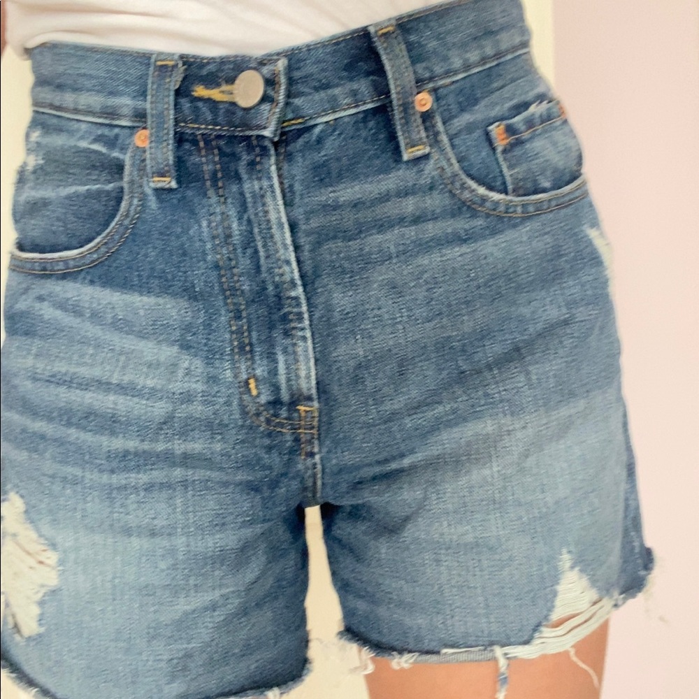 BDG Denim Ripped high waisted Shorts